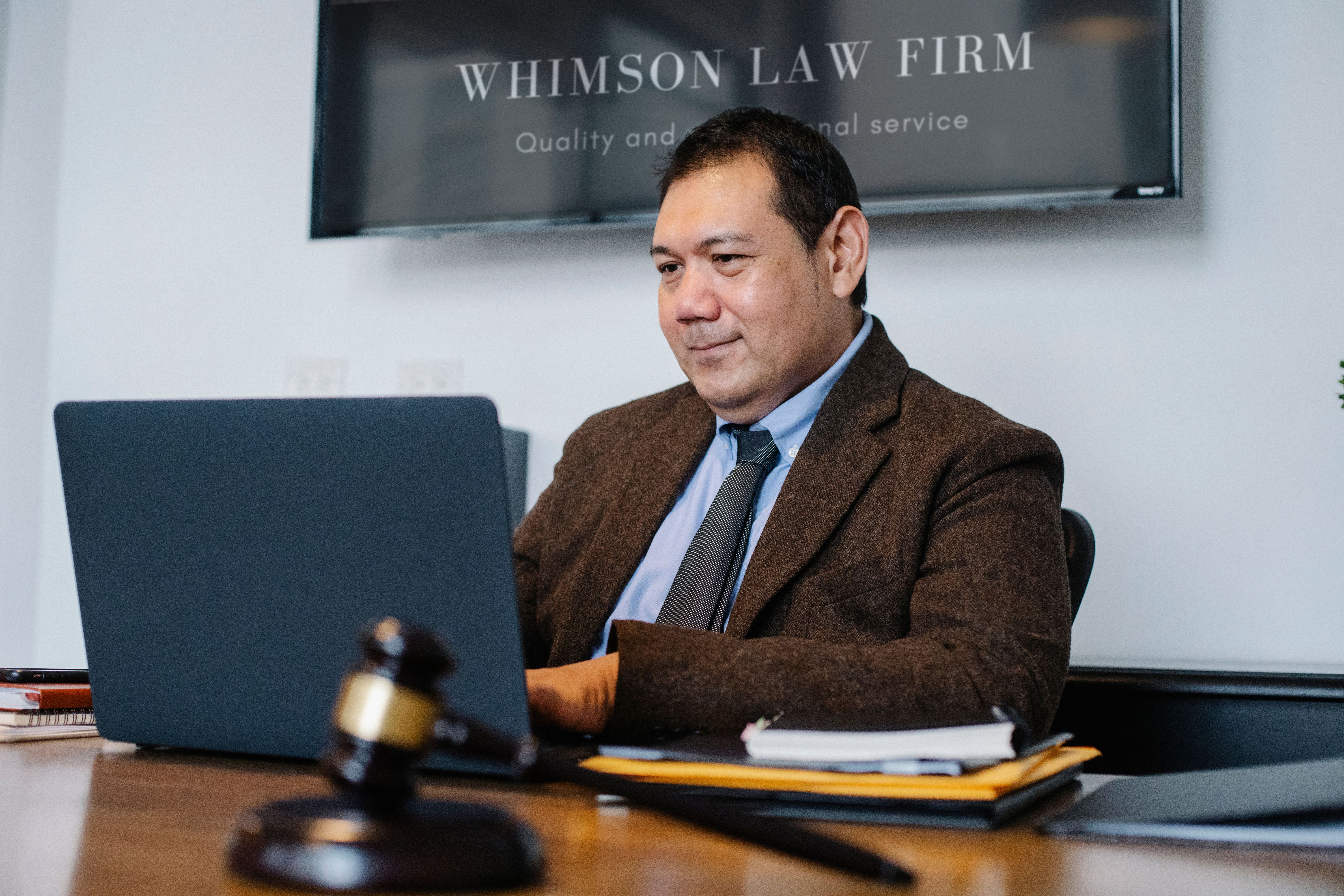 Business Law - Corporate legal services